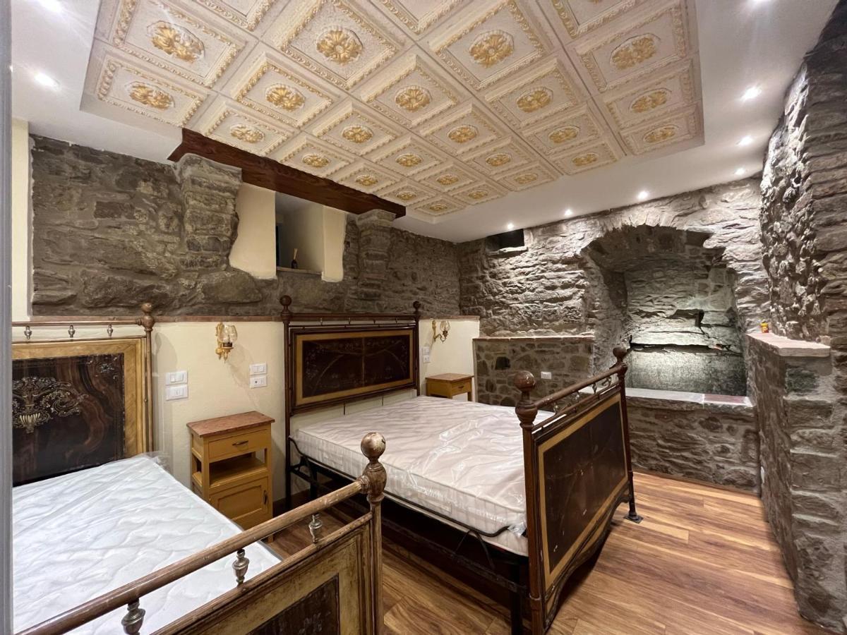 Cortona Suite - The House With Well And The Frescos Palace المظهر الخارجي الصورة