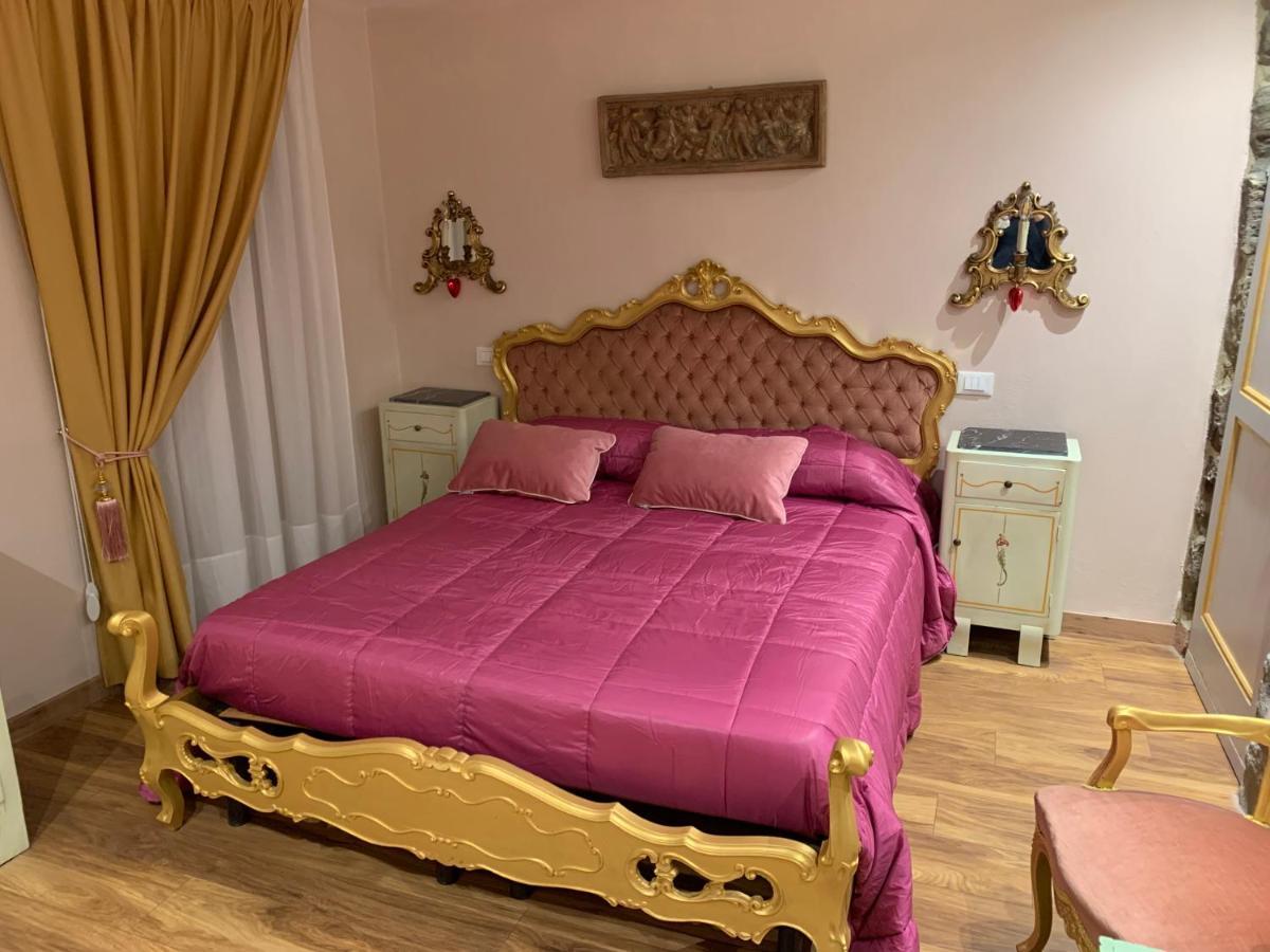 Cortona Suite - The House With Well And The Frescos Palace المظهر الخارجي الصورة