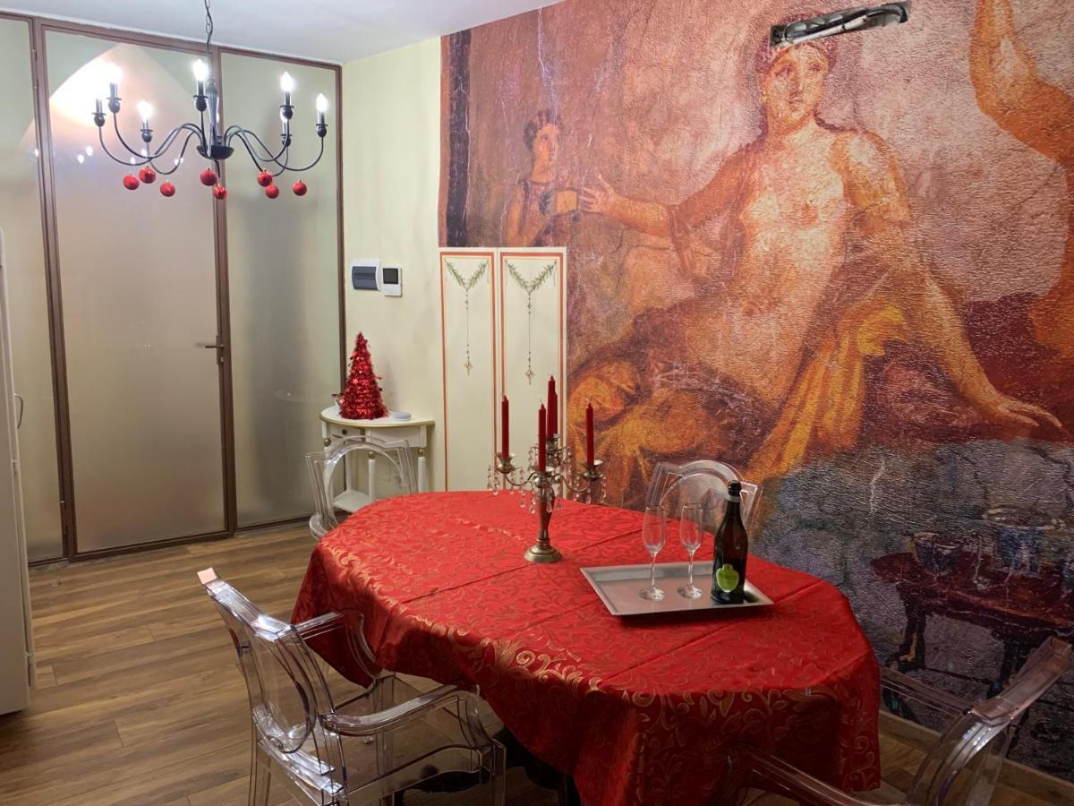 Cortona Suite - The House With Well And The Frescos Palace المظهر الخارجي الصورة
