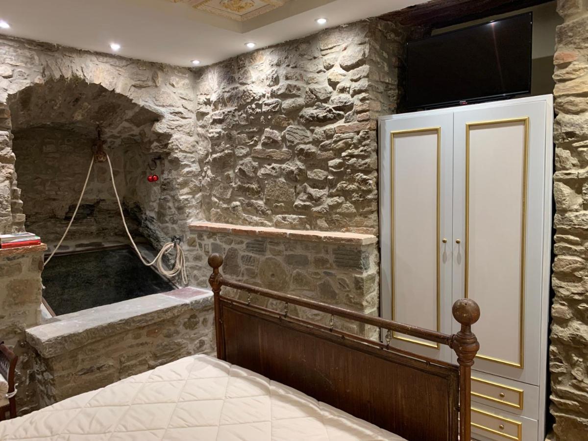 Cortona Suite - The House With Well And The Frescos Palace المظهر الخارجي الصورة