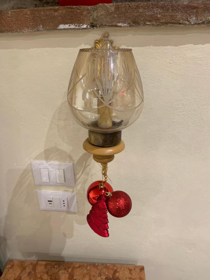 Cortona Suite - The House With Well And The Frescos Palace المظهر الخارجي الصورة